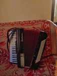 Vând acordeon Startone Piano Accordion 120 Black MKII