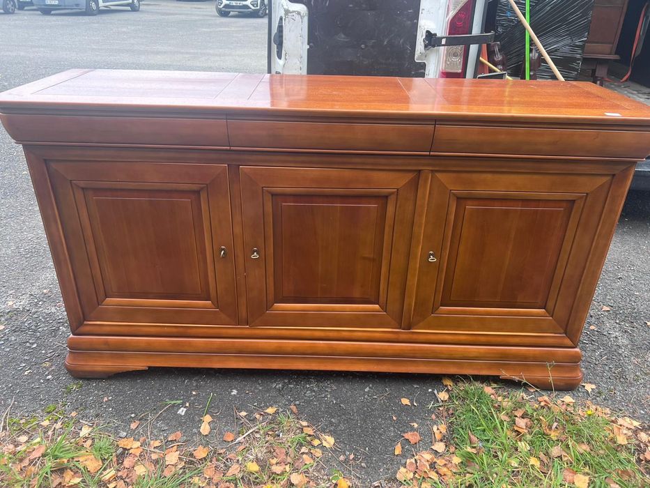 Comodă din lemn masiv de cireș,bufet ,servanta