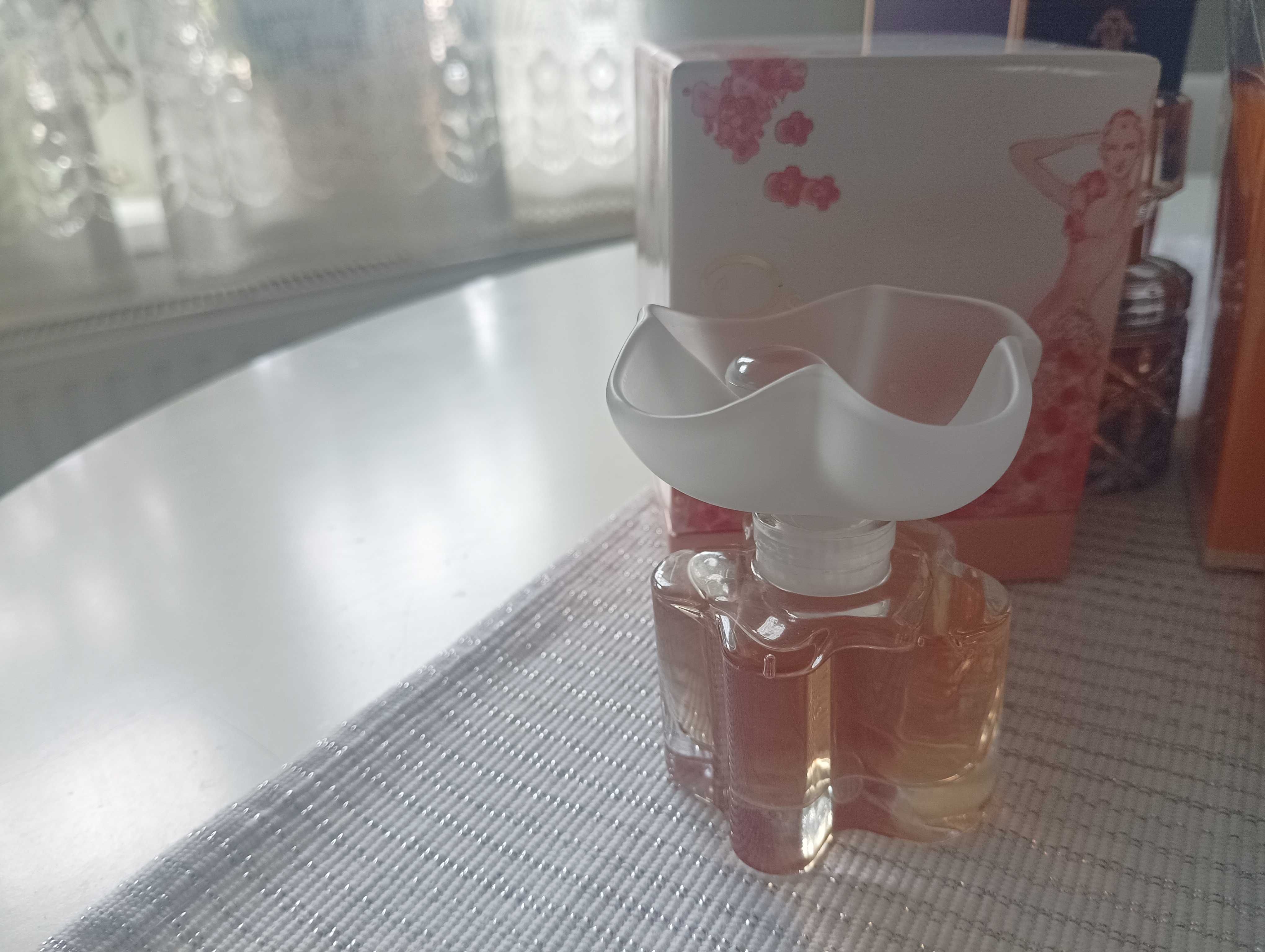 Дамски парфюми Roberto Cavalli, Elizabeth Arden, Acqua di Parma