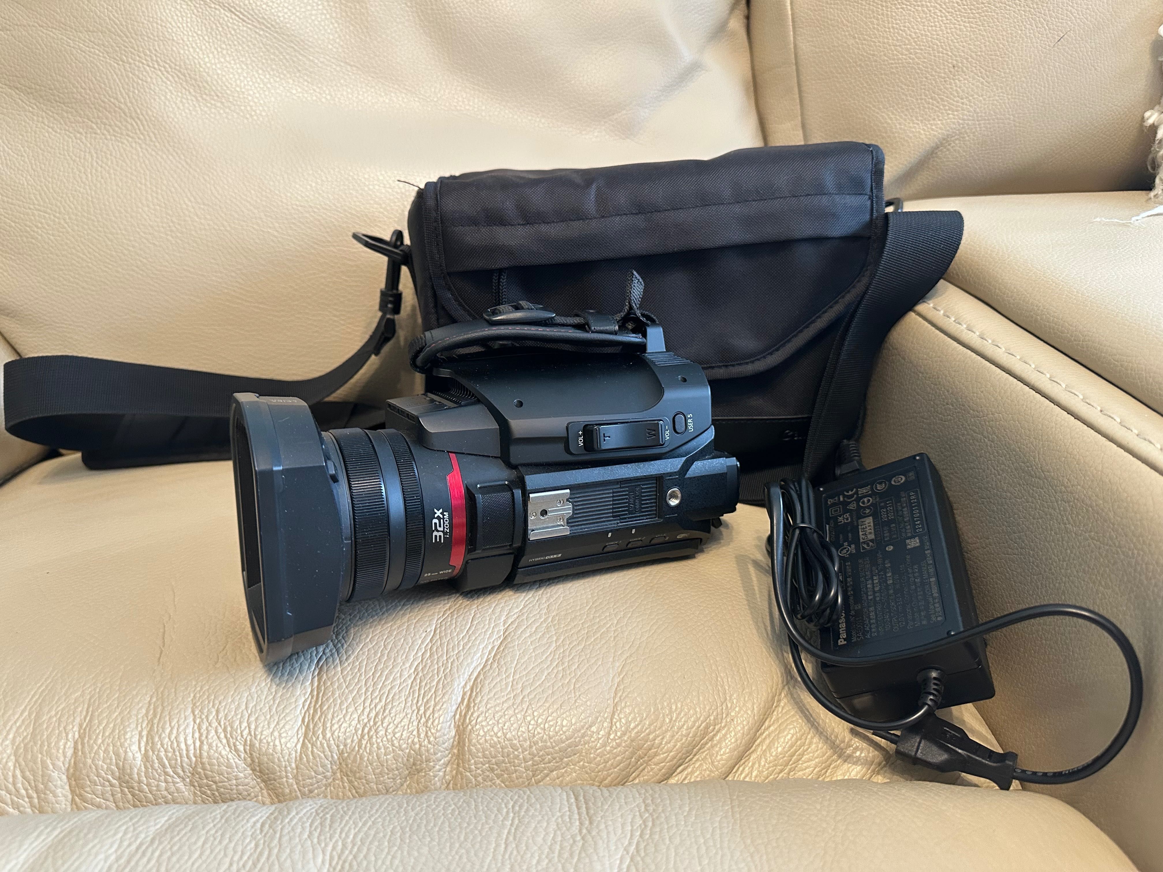 Видеокамера Panasonic HC 4 K