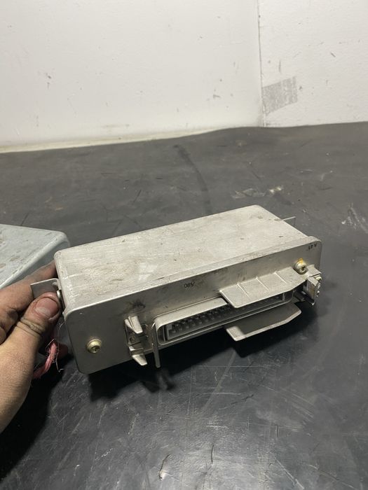 Calculator ECU BMW Seria 5 E34 525tds 2.5 diesel 2244734 / 02810011383