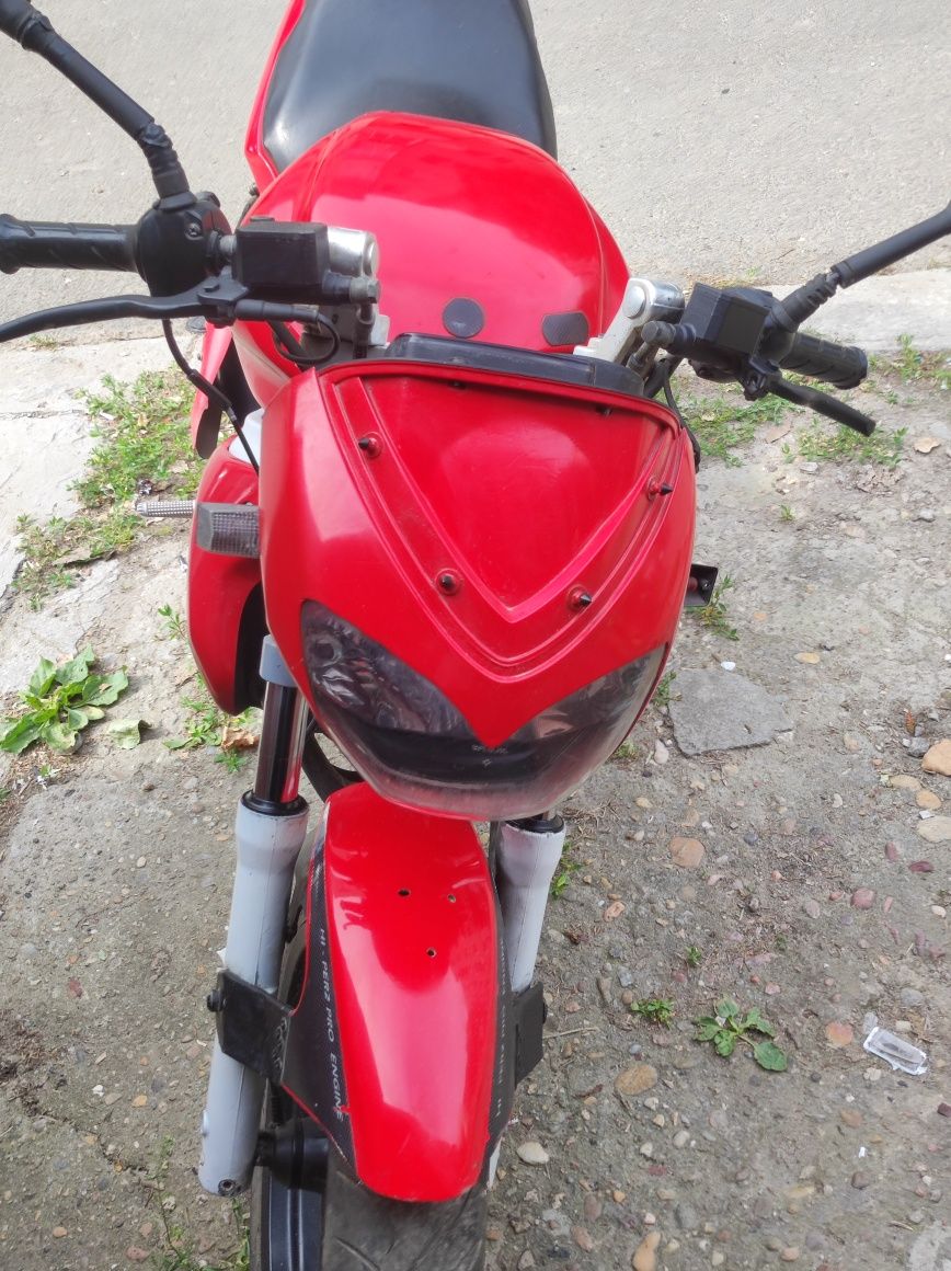 Vand scuter gilera dna vezi descrierea
