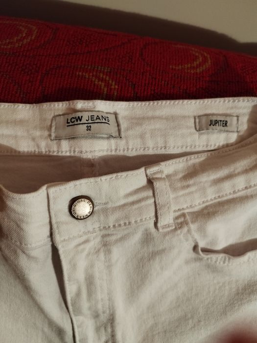 Дънки  втора употреба като нови са