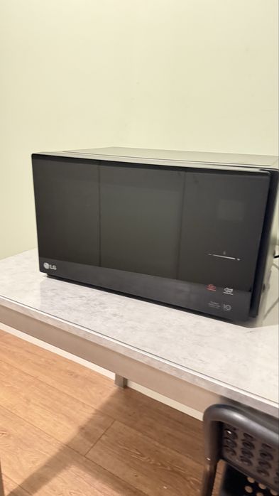 Микроволновая печь. Духовка.