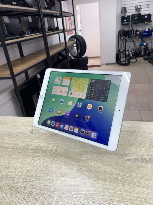 Планшет Apple IPAD (8ND GENERATION) WIFI 32GB | SK150137