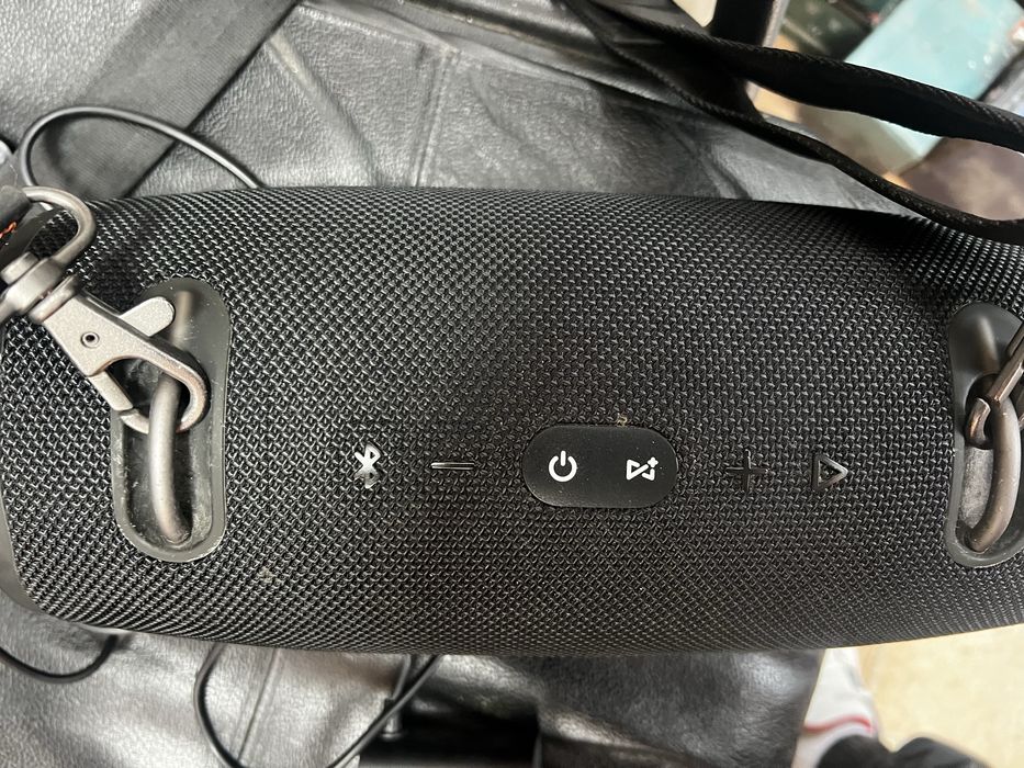 Jbl extreme 2 перфектна