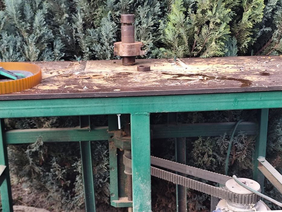 Schimb freză cu bazic vertical