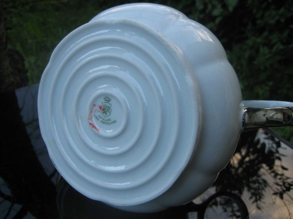 Великолепен румънски сервиз за чай