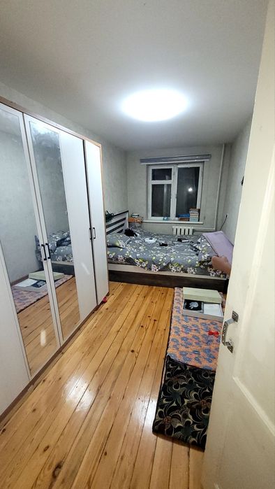 Продаю 2 ком.  лисунова  можна ипатеку