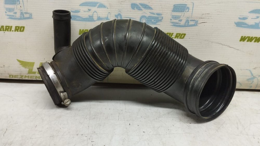 Furtun admisie aer 3c0129654p 2.0 tdi BMN Volkswagen VW Scirocco 3 [2