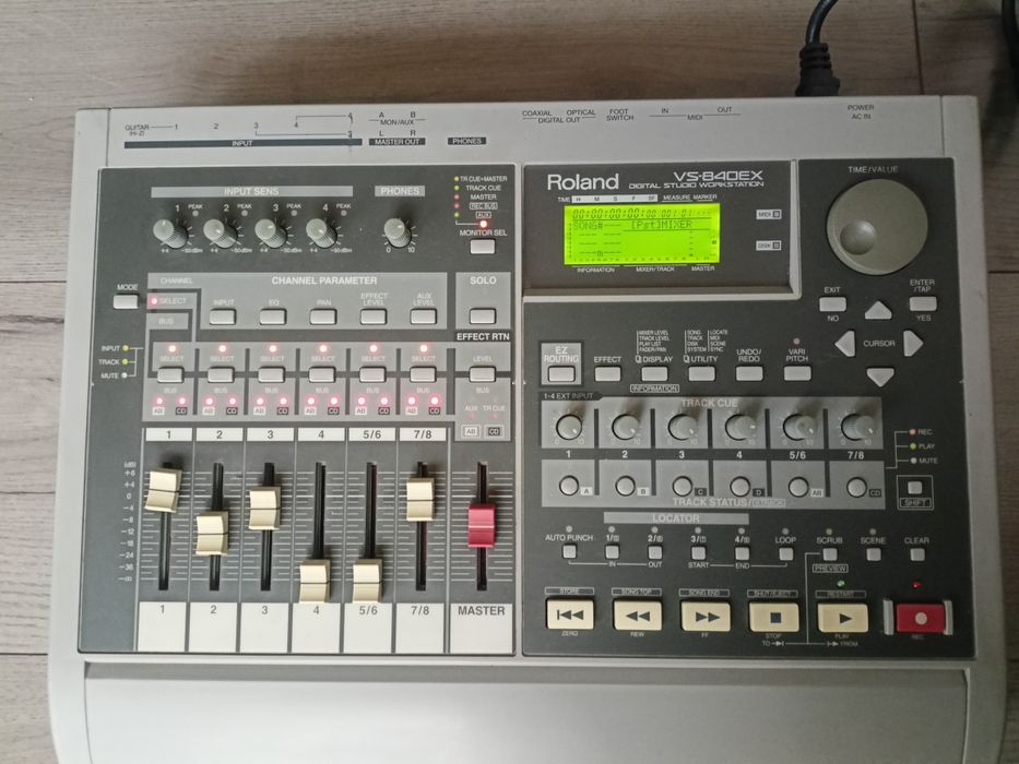 ROLAND VS 840 EX, mixer, efect, statie de lucru, digital