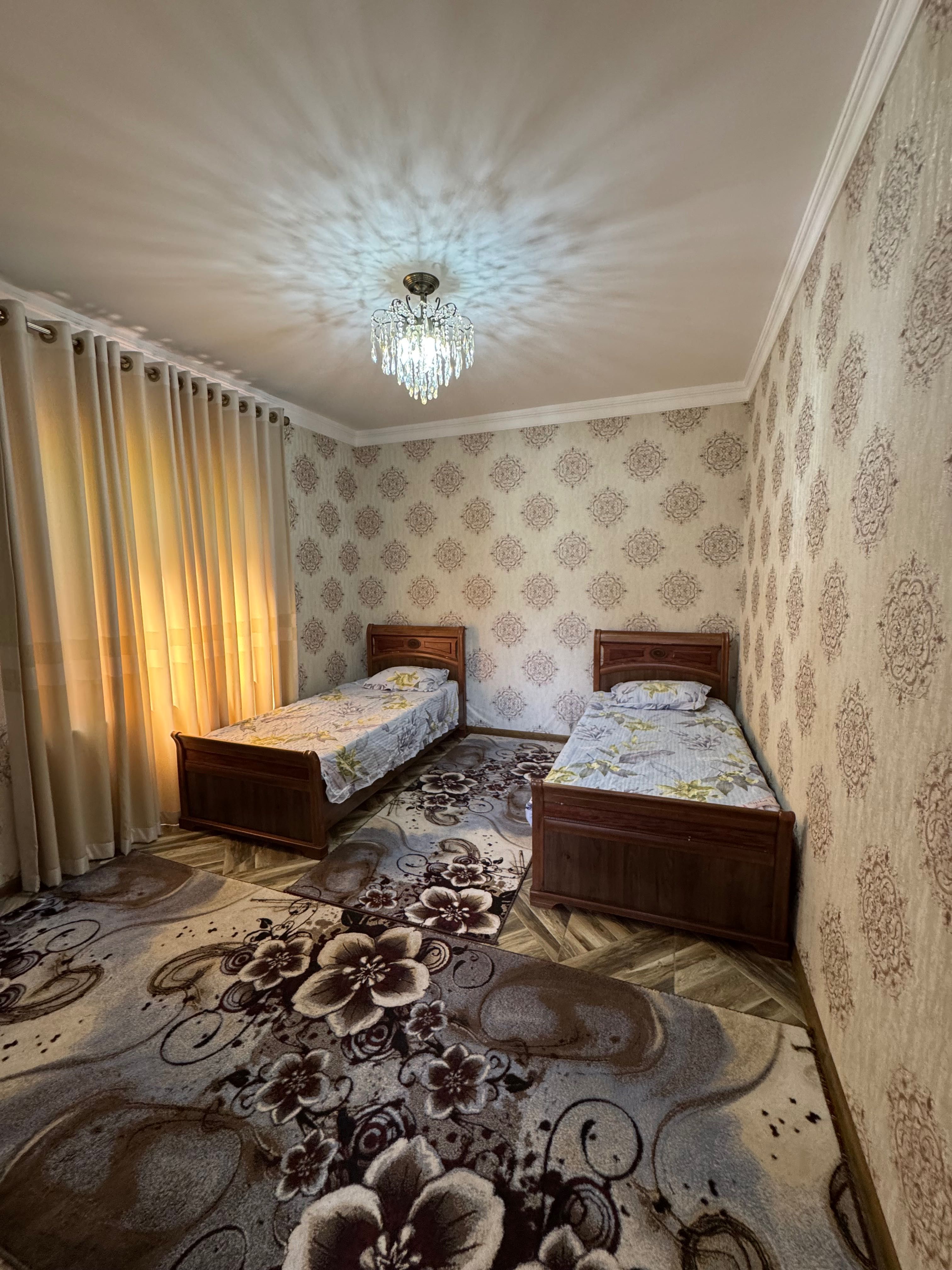 Dacha manzara toğyon bağrida oilaviy pokiza joy
