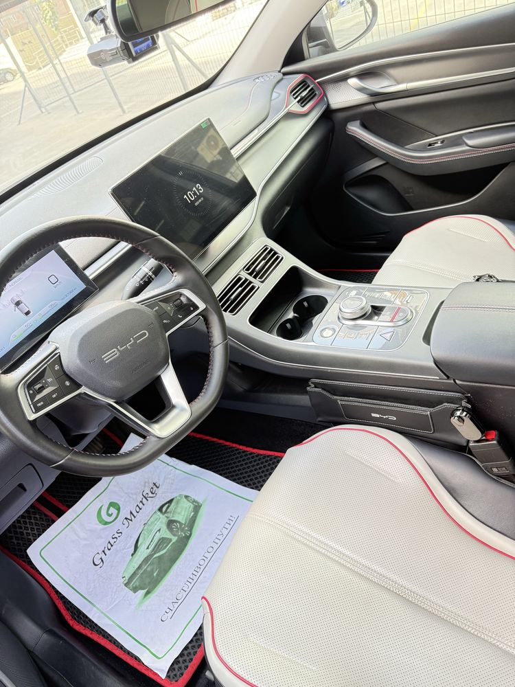 Byd chazor hybrid 1.100 km