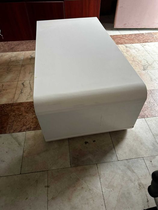 Masuta de cafea fixa, alba