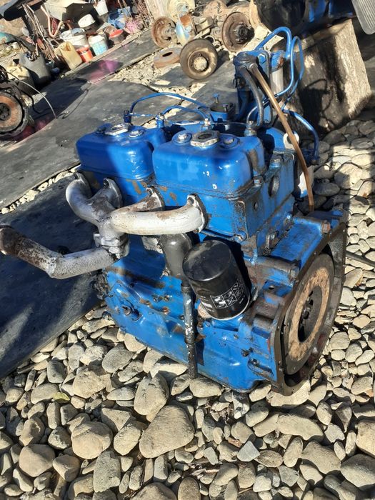 Transmisie  completă DT, cutie 2manete, piesă motor 64CP