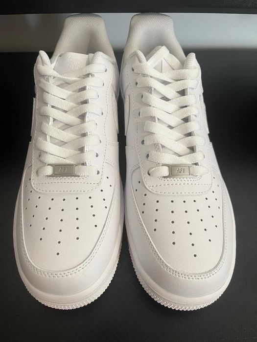 #LIVRARE 4.99 RON# Airforce 1 Low Triple White Editie Limitata