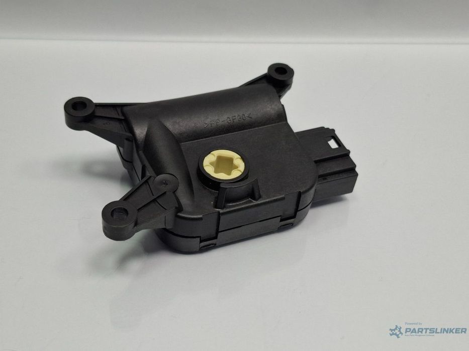 Motoras aeroterma V425 SKODA SUPERB II Estate 3T5 2009 - 2015 TDI CBBB, CFGB BOSCH 0132801362 3C0907511Q