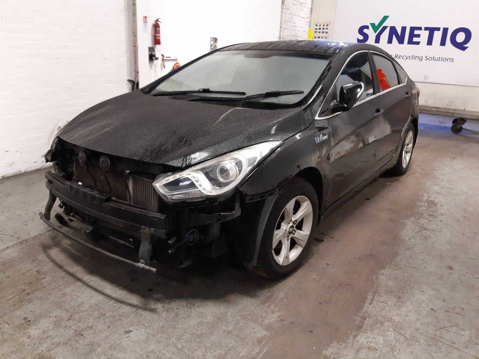 Usa stanga spate Hyundai I40 si piese din dezmembrari