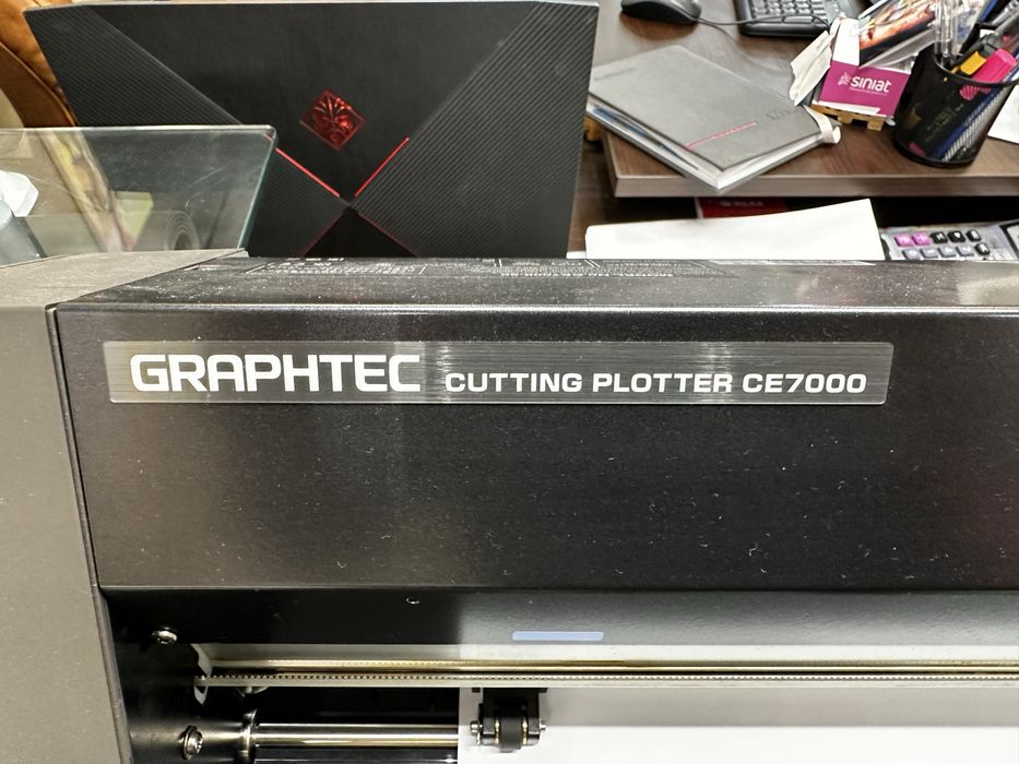 Принтер DTG G4, преса Stash ,режещ плотер GRAFTEK CE 7000-60E