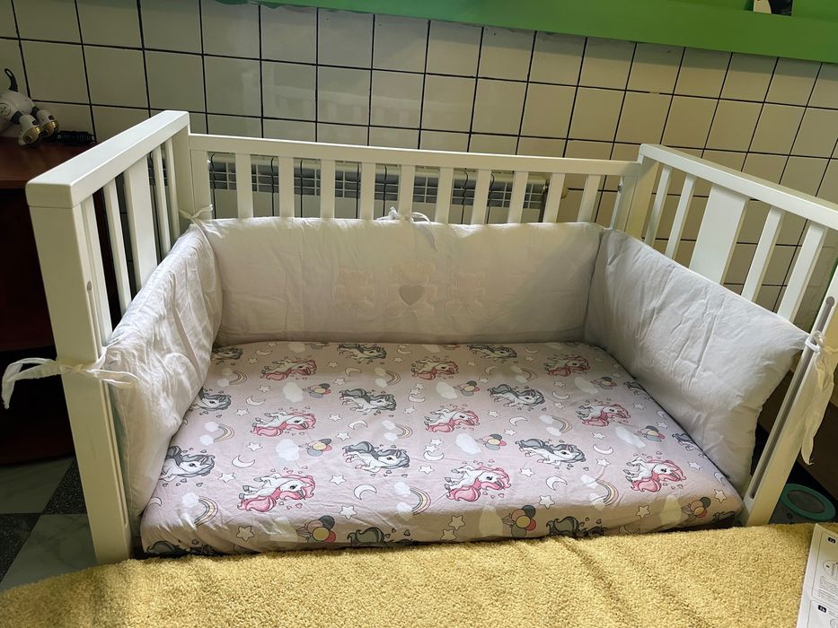 Patut Bebe Cosleeper Lemn Fag Mini Charly Gri cu Saltea si Set de Pat