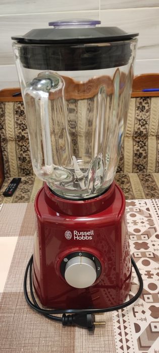 Vând blender 170 Ron