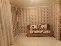 Продам 1 ком квар Центр Березка  11900 4 эт