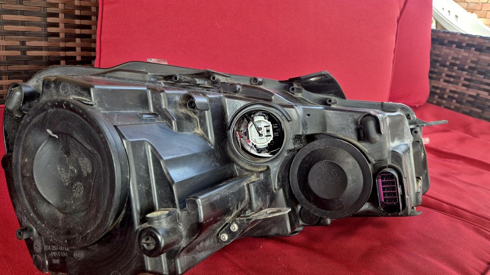 Фарове Golf 6  gti оригинални Hella