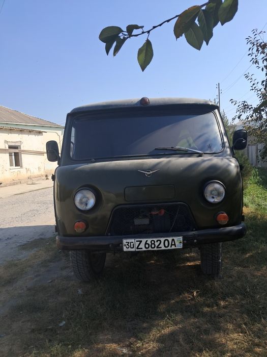 УАЗИК сотилади 1987