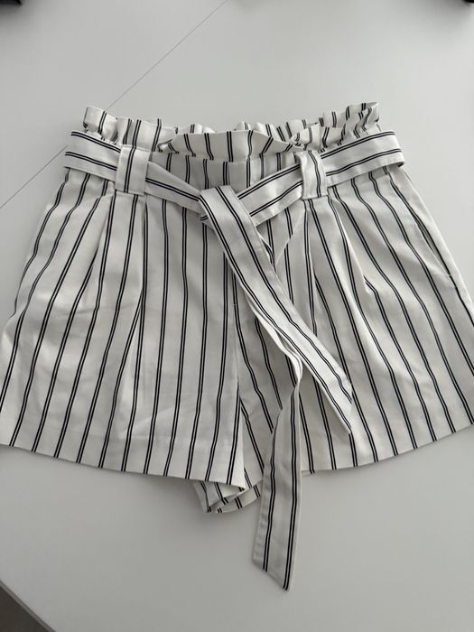 Pantaloni scurti dama