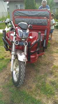 Vând motocultor 16 cp.  Și triciclu electric gl 18000 max