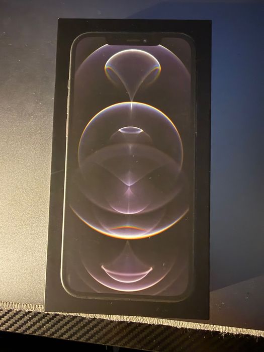 iPhone 12 Pro Max (Заменен от официален сервиз с чисто нов)