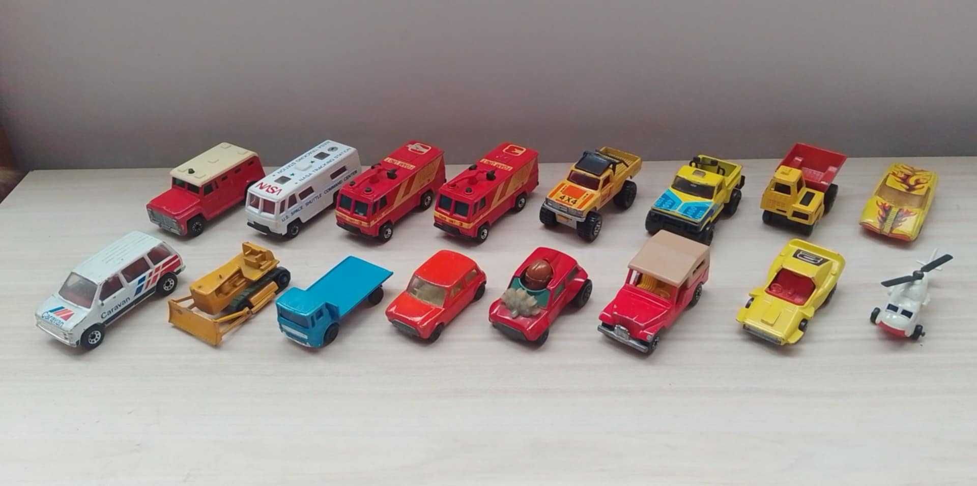 Модели на Matchbox England Macau China 1/64