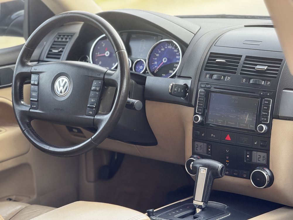 VW Touareg 2.5 TDI Automat Posibilitate Rate