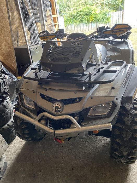 Can am outlander 800R XXC