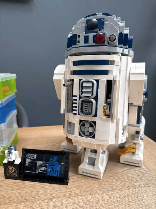 Star Wars figurina - R2D2 - 2314 piese