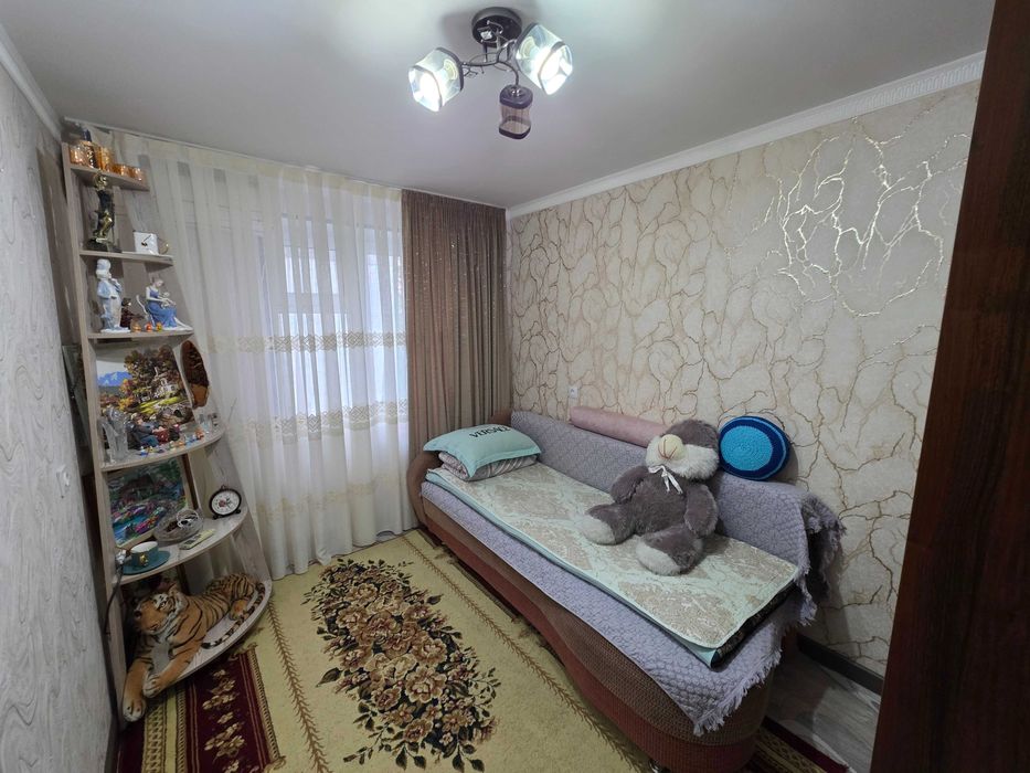 Продается 4-комнатная квартира с ремонтом и мебелью в Ак-Каваке