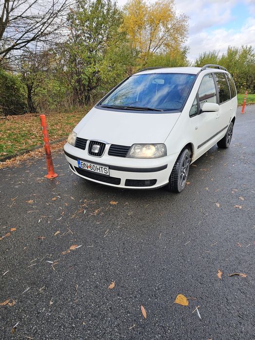 Vând Seat Alhambra