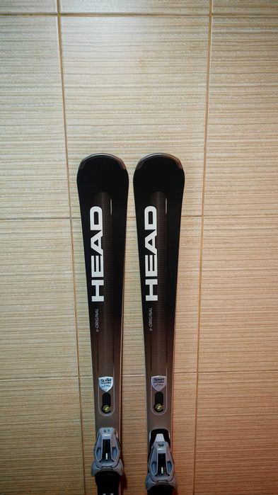 Schiuri/ski Head Supershape e-oroginal 170 cm