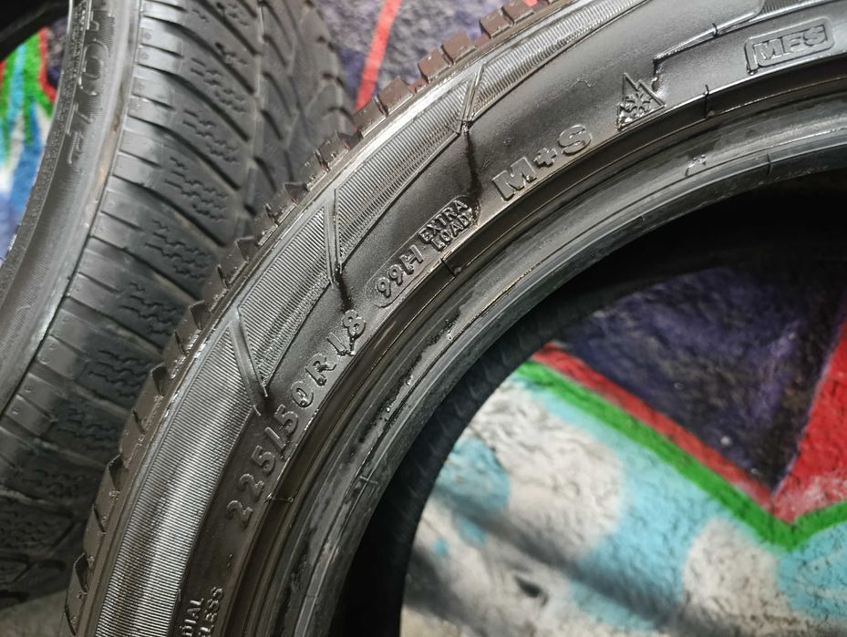 Зимни Гуми Dunlop 225/50/18