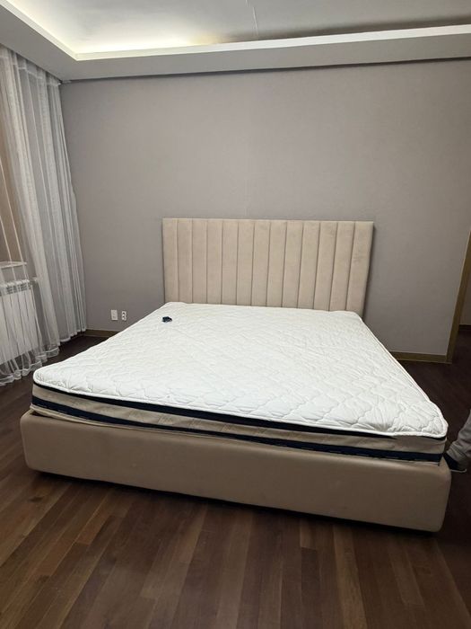 Продам кровать двухспальная