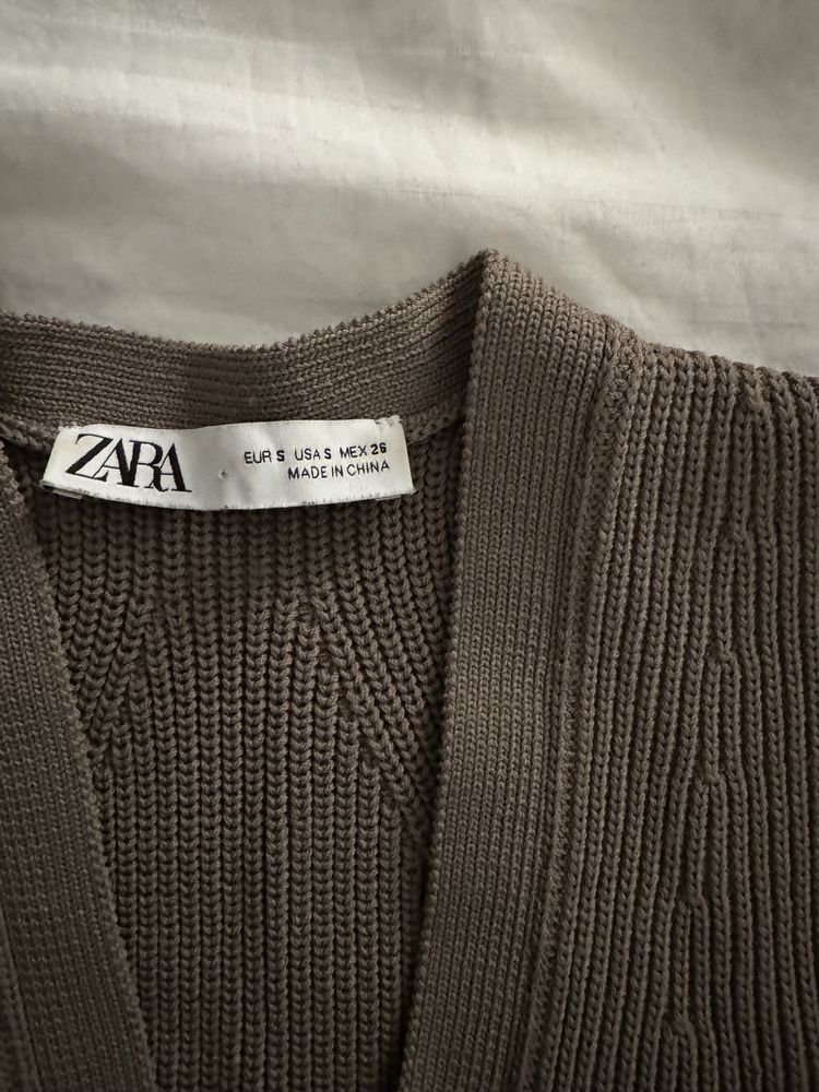 Vesta Zara tricot marimea S