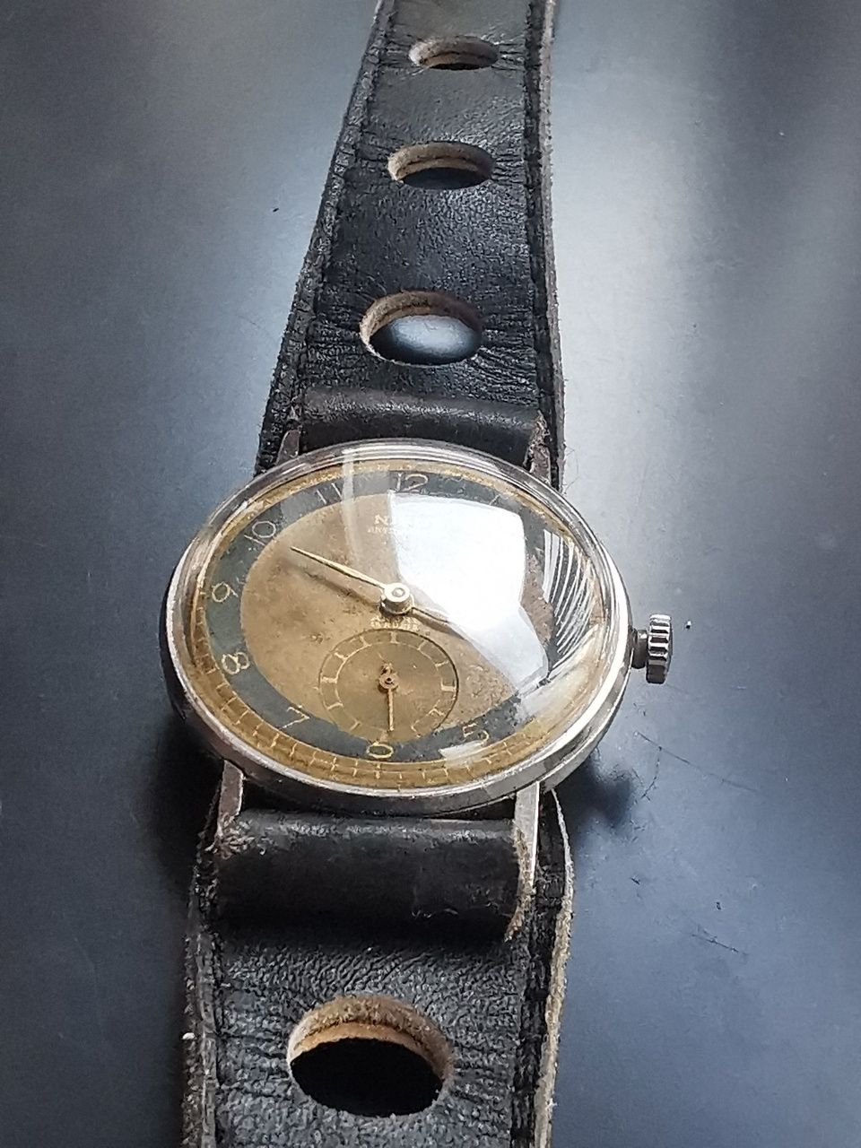 Ceas Militar Nisus Anii'40
