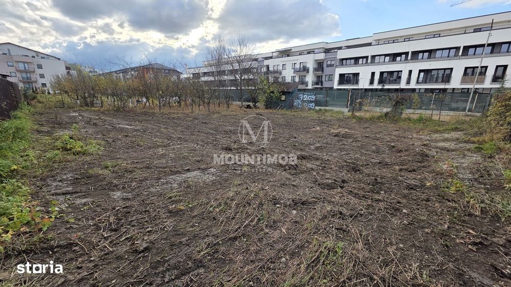 Teren intravilan, suprafata de 522 mp, Tractorul/Brasov