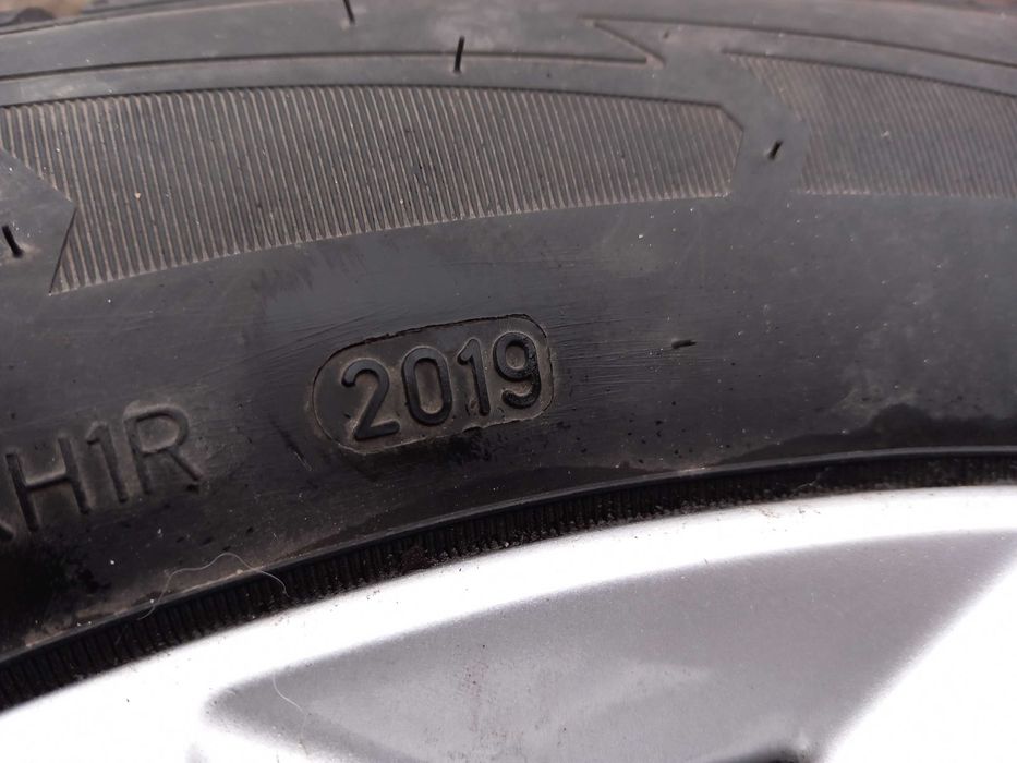 Set 4 Anvelope Iarna Good Year Ultra Grip 235 55 R18 ci20