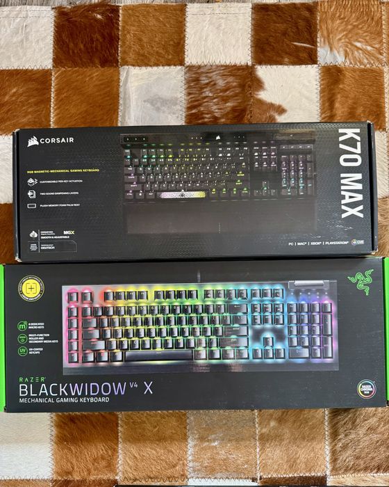 Tastatura mecanica gaming Corsair K70 si Razer blackwidow sigilate