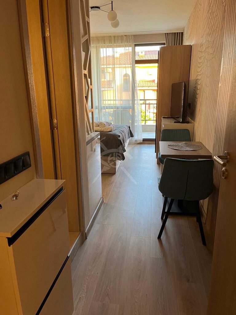 Продава се Едностаен апартамент в Свети Влас - 34 кв.м за 2089 €/кв.м - Снимка #8