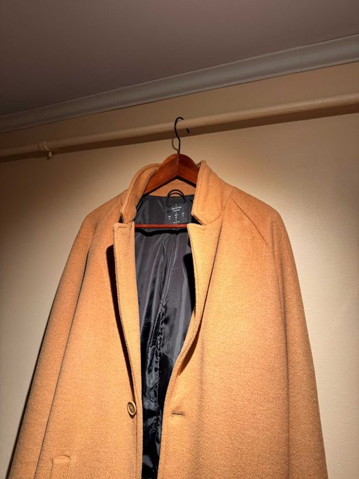 Palton Bershka Men  - M - 38 - Nou Nepurtat Nefolosit