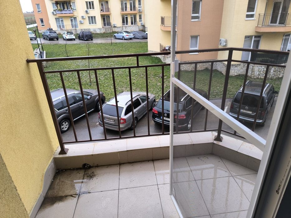 Давам под наем едностаен апартамент