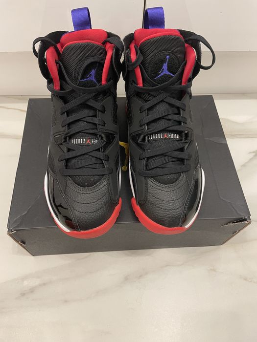 Jordan Jumpman Two Trey