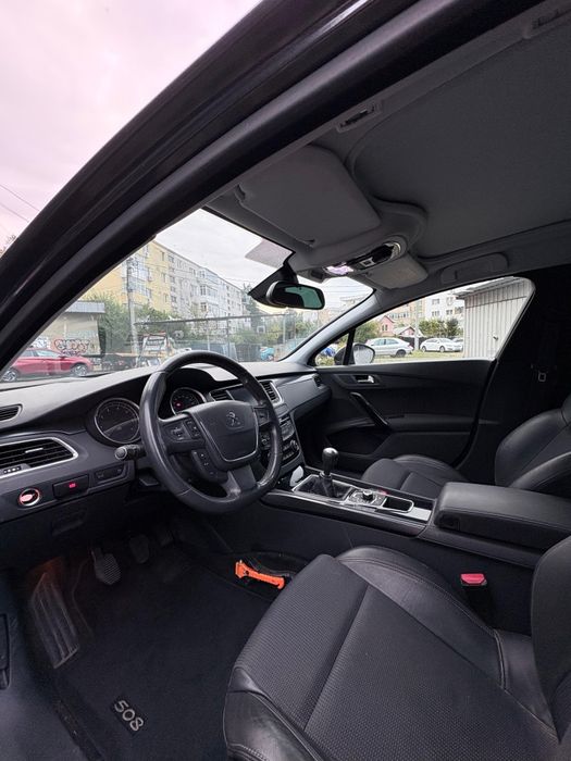 Vând Peugeot 508